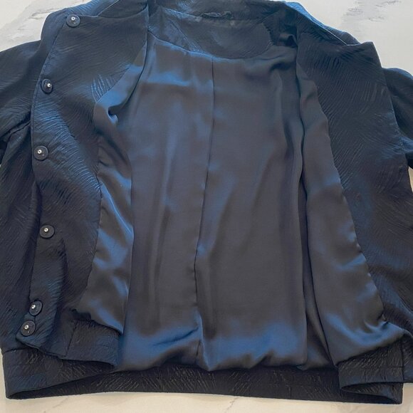 No Tag - HM, 6 button black bomber with black lining, patterned/textured, Size S - Picture 2 of 8